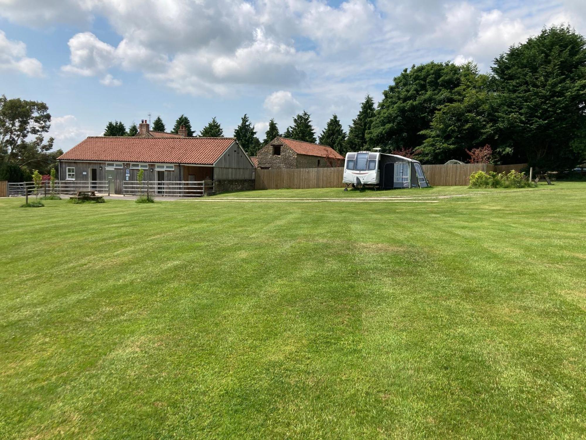 Bank Top Camping-North York Moors With Pitches For Caravans, Camper Vans And Tents Hotel Pickering Værelse billede